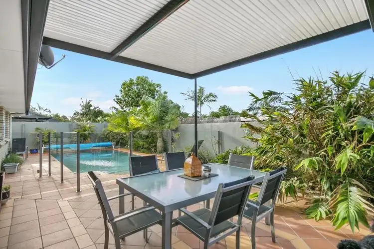 21 Greenbank Circuit, Carrara QLD 4211