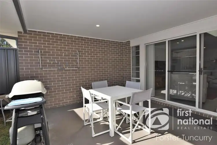 Sixth view of Homely villa listing, 2/110 Macintosh Street, Forster NSW 2428