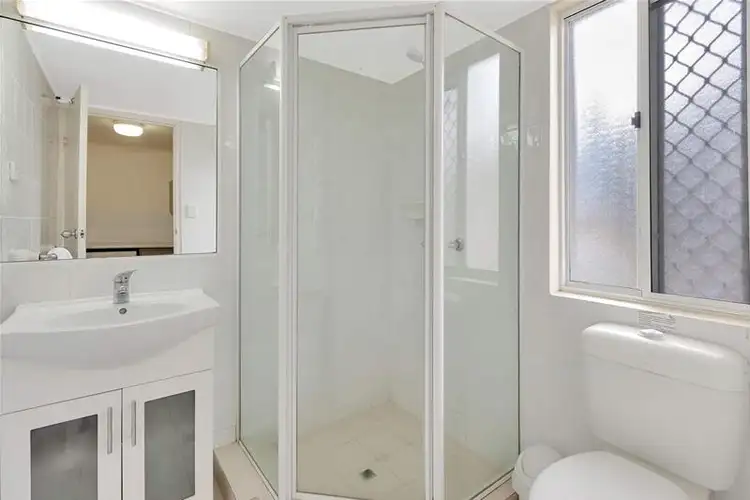 Fifth view of Homely unit listing, 8/12 Coolgardie Street, Elanora QLD 4221