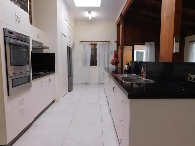 Seventh view of Homely house listing, 581 Eversleigh Road, Alligator Creek QLD 4740