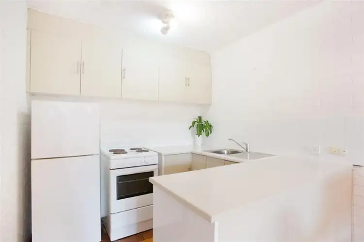 Fourth view of Homely apartment listing, 2/21-25 Old Burleigh Road, Surfers Paradise QLD 4217