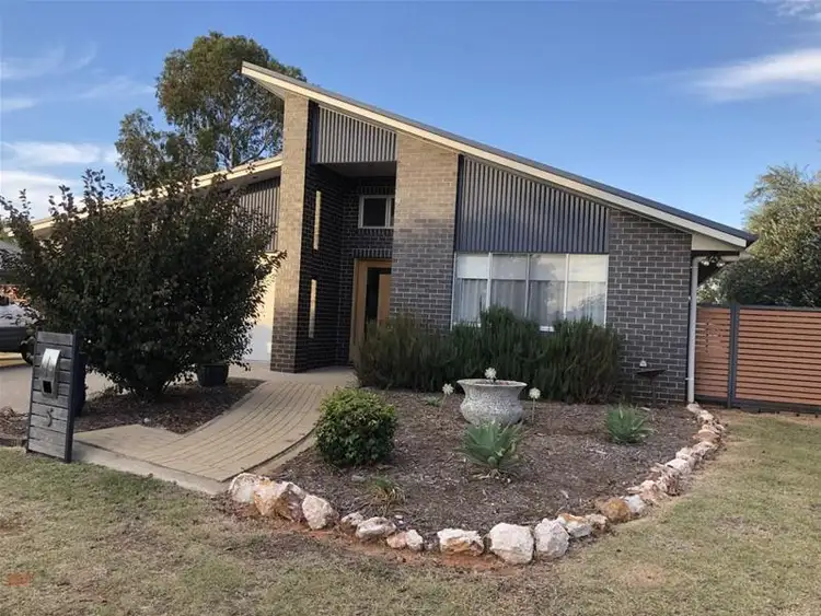 5 Skewis Street, Chinchilla QLD 4413