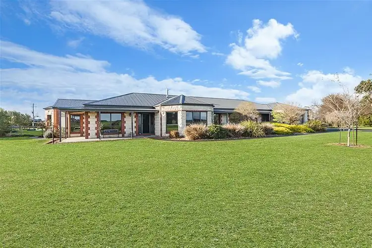 1 Lila Court, Woodford VIC 3281