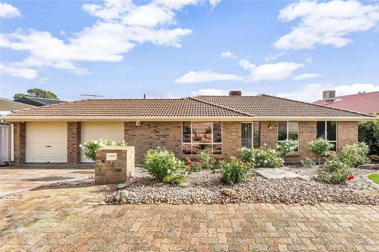 16 Hillcott Avenue, Wynn Vale SA 5127