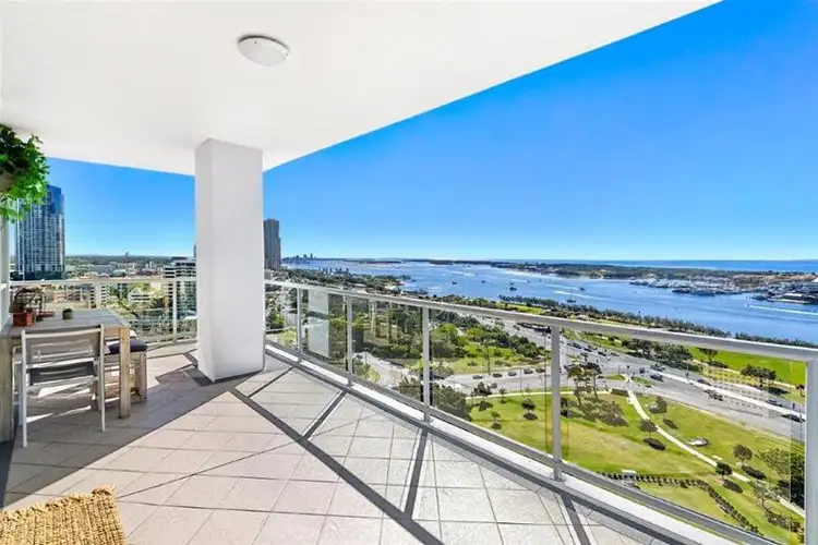 2004/1 Como Crescent, Southport QLD 4215