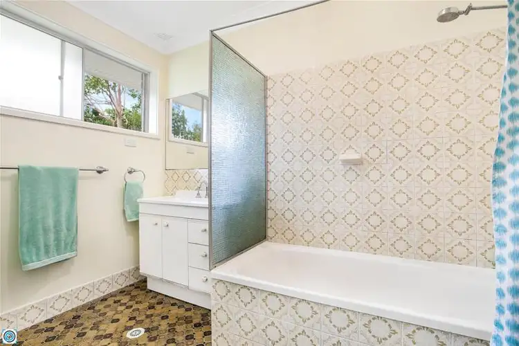 Fifth view of Homely house listing, 27 Ena Avenue, Avondale NSW 2530