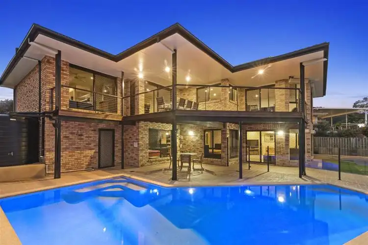 27 Tipuana Drive, Elanora QLD 4221