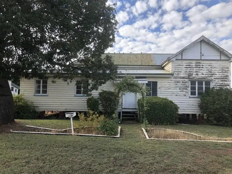 25 Wood Street, Chinchilla QLD 4413