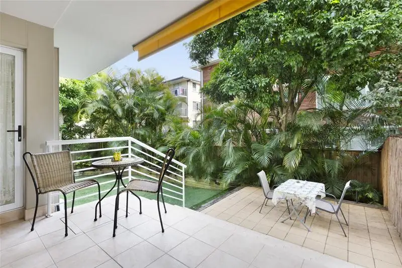 Main view of Homely unit listing, 6/58-60 Oaks Avenue, Dee Why NSW 2099