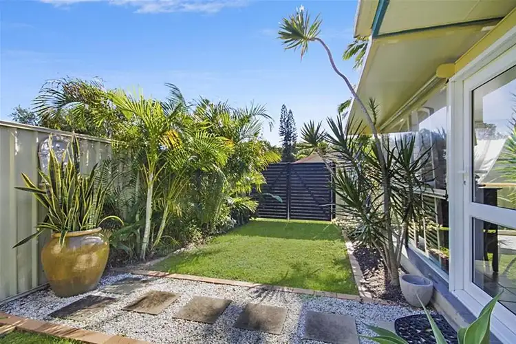Third view of Homely semi-detached listing, 2/26 Darnel Street, Elanora QLD 4221