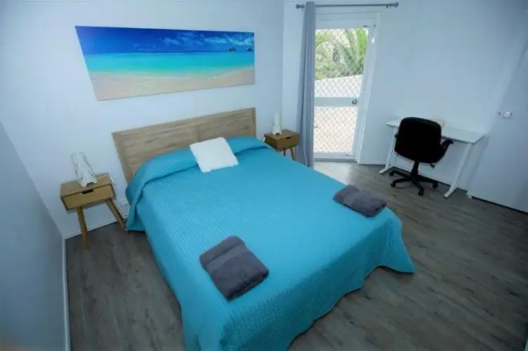Sixth view of Homely apartment listing, 2/10 Jubilee Avenue, Broadbeach QLD 4218