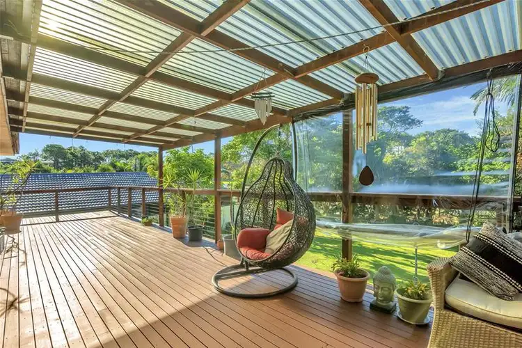 93 K P McGrath Drive, Elanora QLD 4221