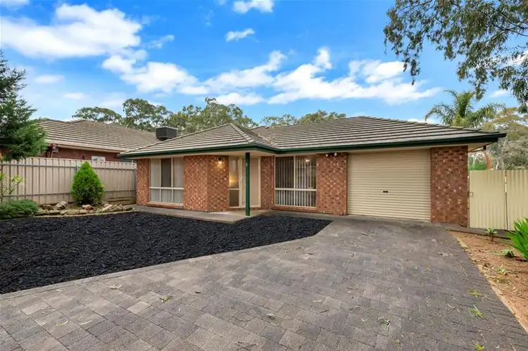 5 Woodbury Place, Ridgehaven SA 5097