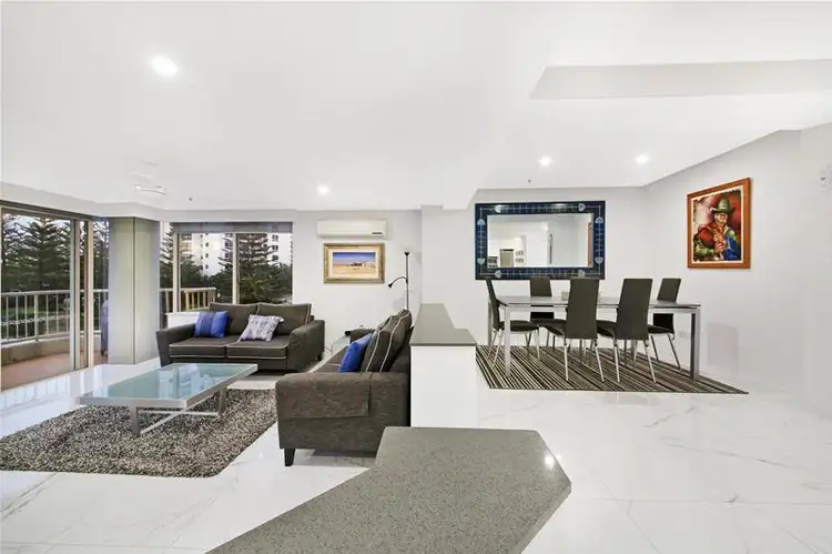 1 Peak Avenue 'PARK LANE', Main Beach QLD 4217