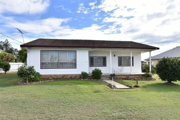 37 Barton Street, Kurri Kurri NSW 2327