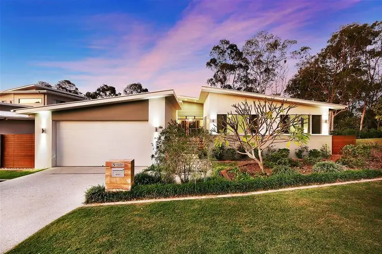 5 Crest Ridge Parade, Brookwater QLD 4300