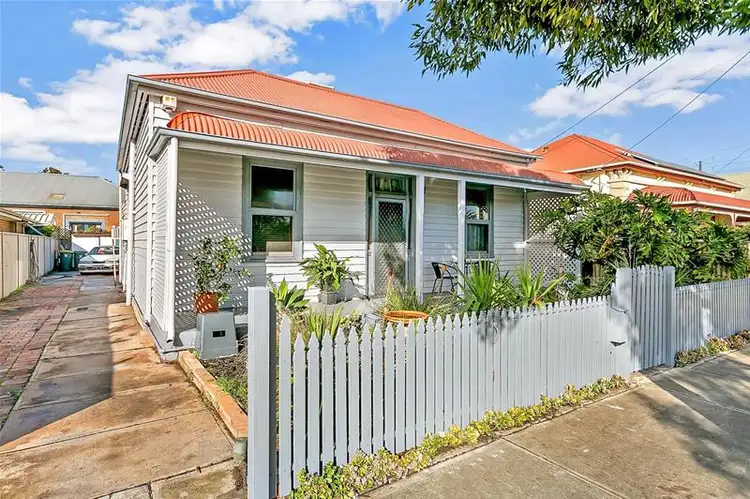 Second view of Homely house listing, 10 Swiggs Street, Birkenhead SA 5015