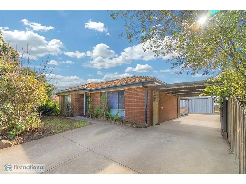 Main view of Homely house listing, 10 Yarcombe Crescent, Craigieburn VIC 3064