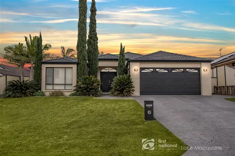 4 Hebe Place, Cameron Park NSW 2285