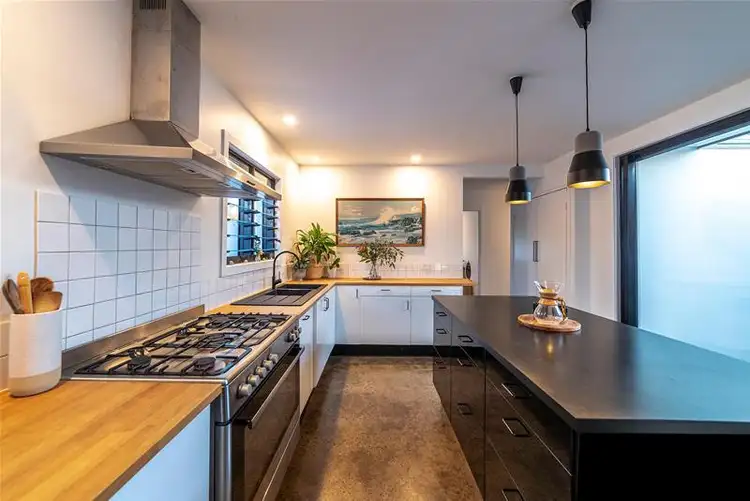 Sixth view of Homely house listing, 8 Bahloo Avenue, Palm Beach QLD 4221