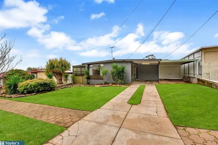 28 Cynthia Street, Para Hills SA 5096