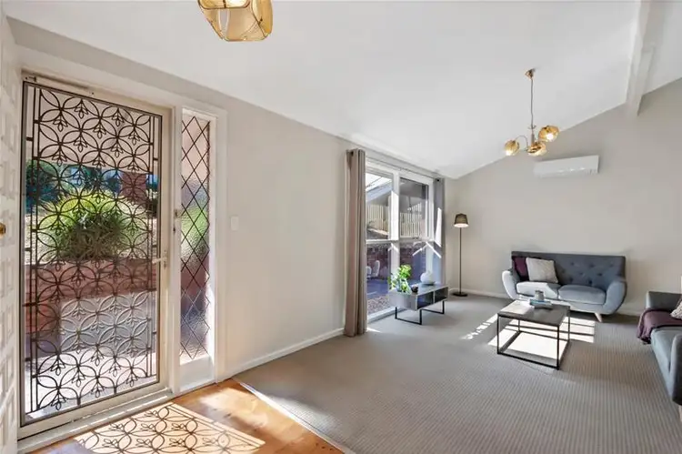 55 Gaylard Crescent, Redwood Park SA 5097
