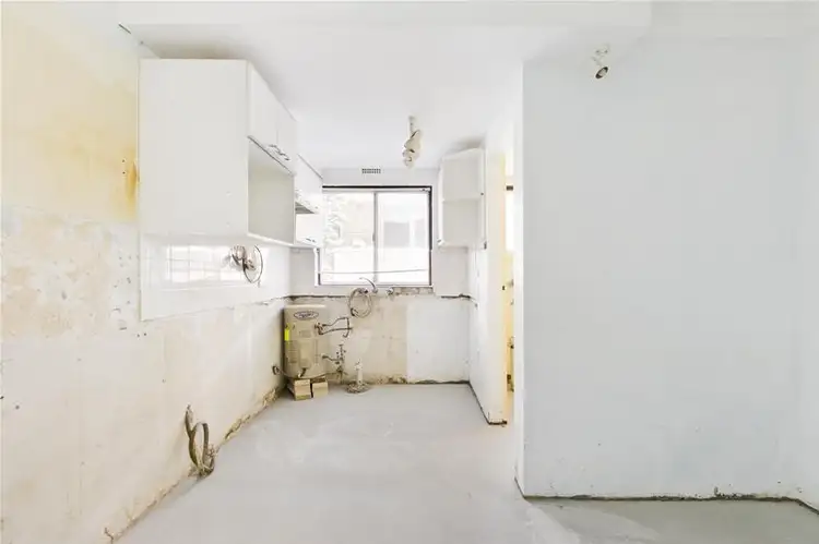 Second view of Homely unit listing, 2/87 Pacific Parade, Dee Why NSW 2099