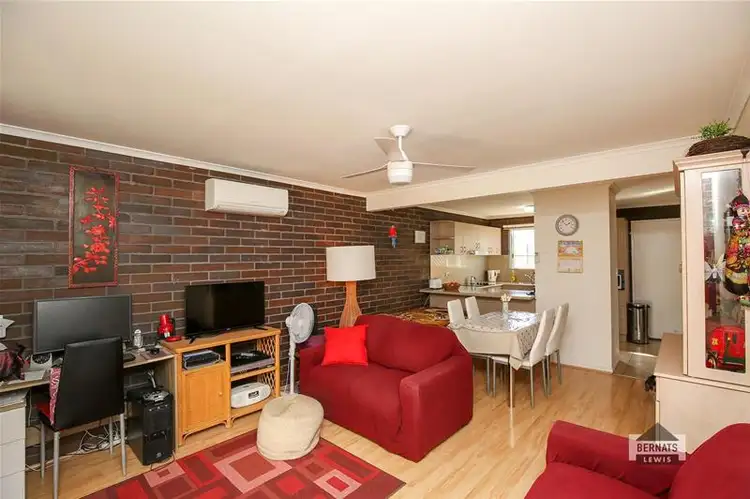 Third view of Homely townhouse listing, 1/4 Pendlebury Court, Edens Landing QLD 4207