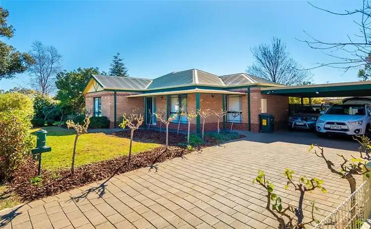 Second view of Homely house listing, 4 Washington Drive, Mildura VIC 3500