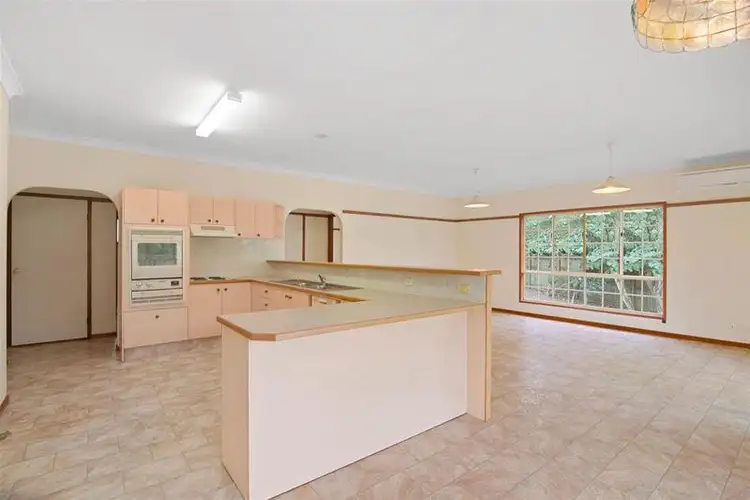 Fifth view of Homely house listing, 10 Attadale Court, Elanora QLD 4221
