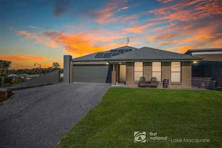 9 Macon Way, Cameron Park NSW 2285