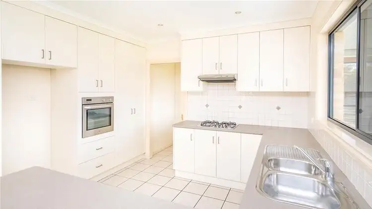 Fifth view of Homely house listing, 8 Drings Way, Gol Gol NSW 2738