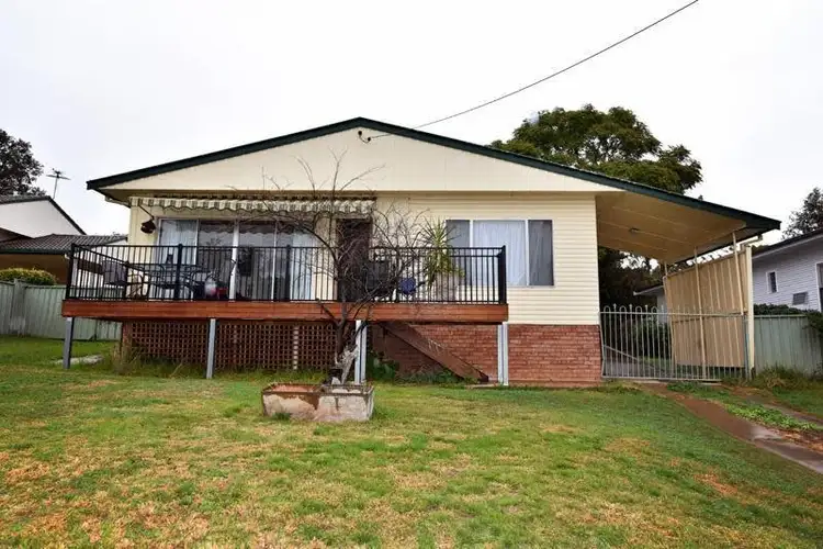 37 Fairview Street, Gunnedah NSW 2380