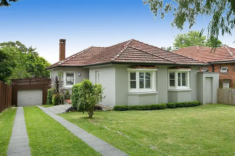 179 Boundary Street (Quiet Cul-de-sac End), Roseville Chase NSW 2069