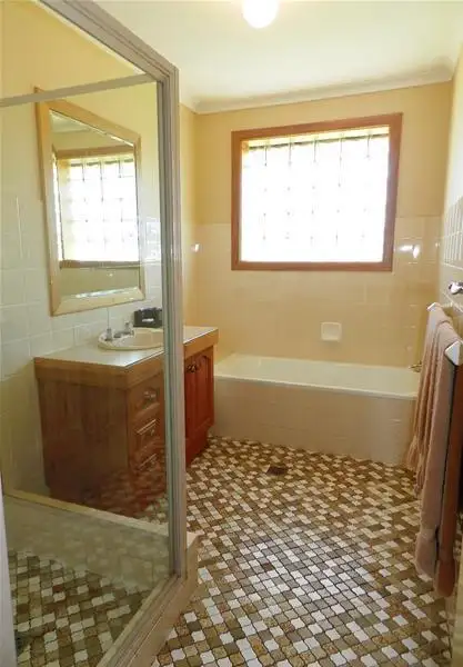 Sixth view of Homely house listing, 4 Pollux Street, Yass NSW 2582