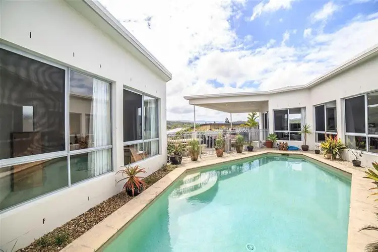 19 Ainslie Street, Pacific Pines QLD 4211