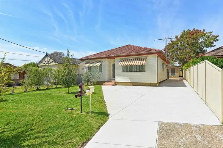 13 Bulwarra Avenue, Sefton NSW 2162