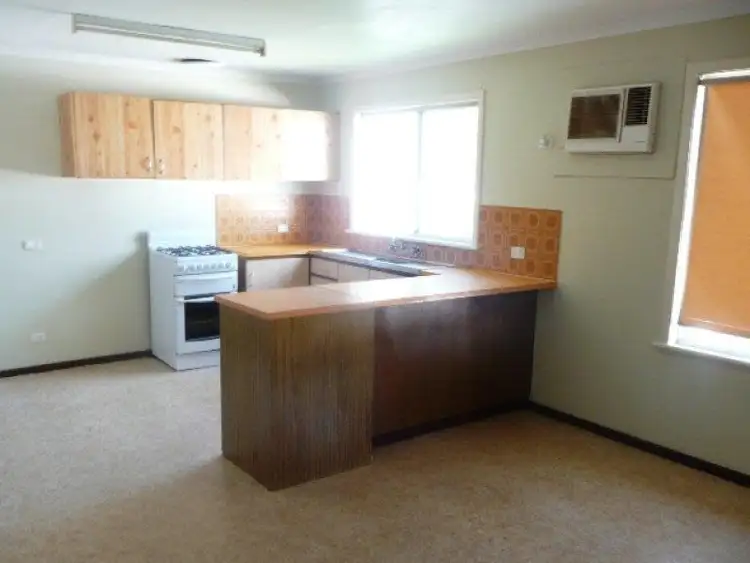 Fifth view of Homely house listing, 18 WHITE Court, Eneabba WA 6518