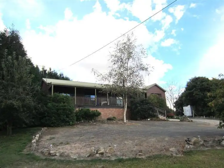 62 Duckmaloi Road, Oberon NSW 2787