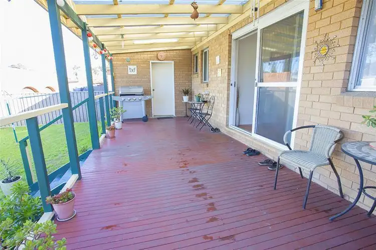 Seventh view of Homely house listing, 40 Hillview Parade, Lurnea NSW 2170