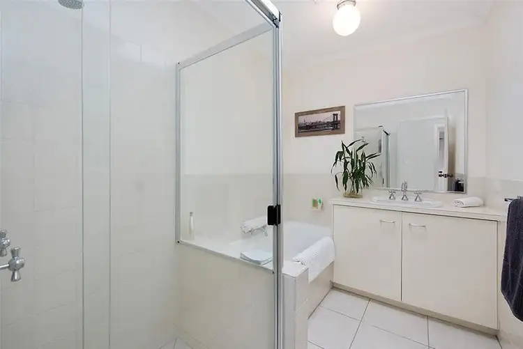 Seventh view of Homely unit listing, 2/20 Akeringa Place, Mooloolaba QLD 4557