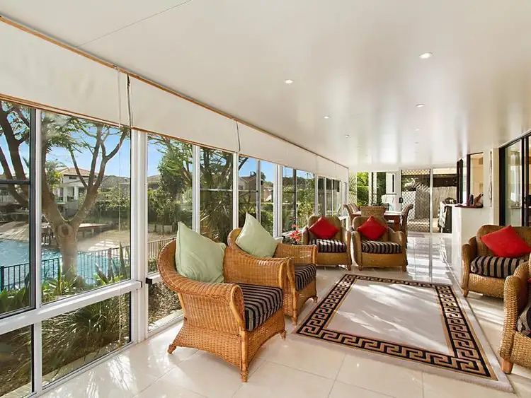 13 Pacific Boulevard, Broadbeach Waters QLD 4218