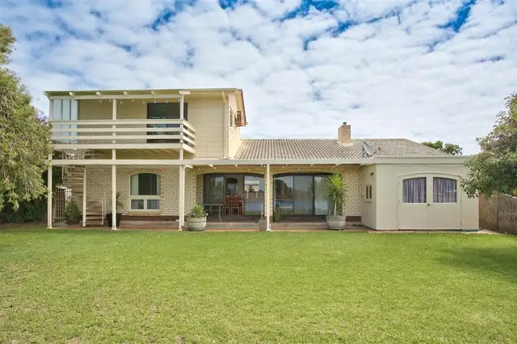 13 Blue Lake Court, Tennyson SA 5022