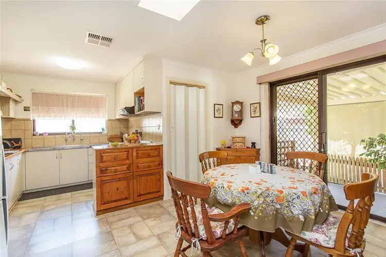 Fourth view of Homely house listing, 8 Maxine Court, Morphett Vale SA 5162