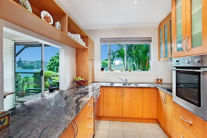 Fourth view of Homely villa listing, 12/3-9 Beach Street, Tennyson Point NSW 2111