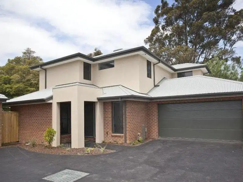Main view of Homely townhouse listing, 3/19-21 Mines Road, Ringwood East VIC 3135