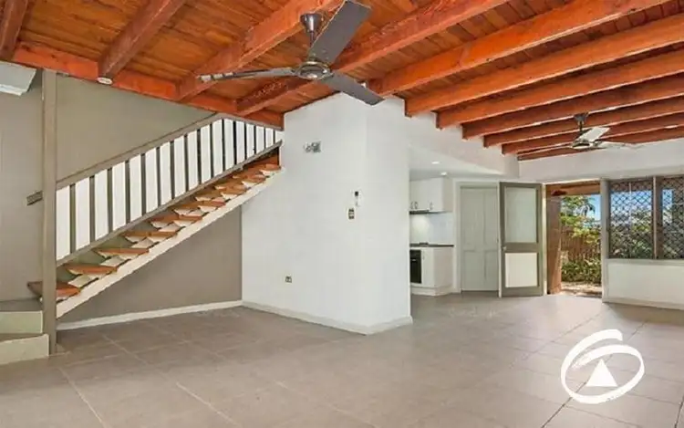 4/404 McCoombe Street, Mooroobool QLD 4870