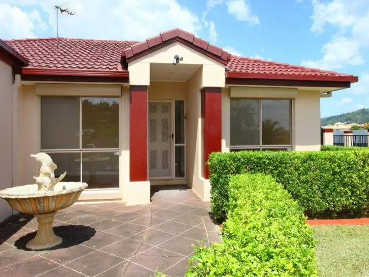 3 Laysan Crescent, Oxenford QLD 4210