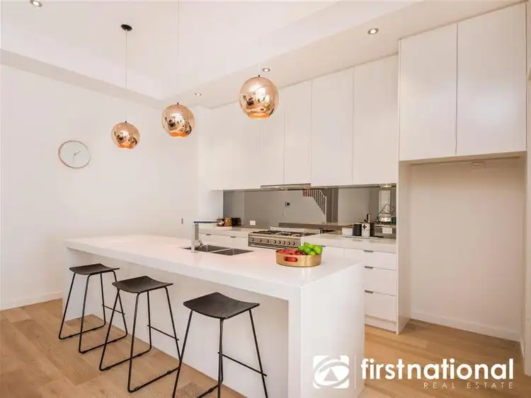 Second view of Homely house listing, 10 Araluen Rise, Narre Warren VIC 3805