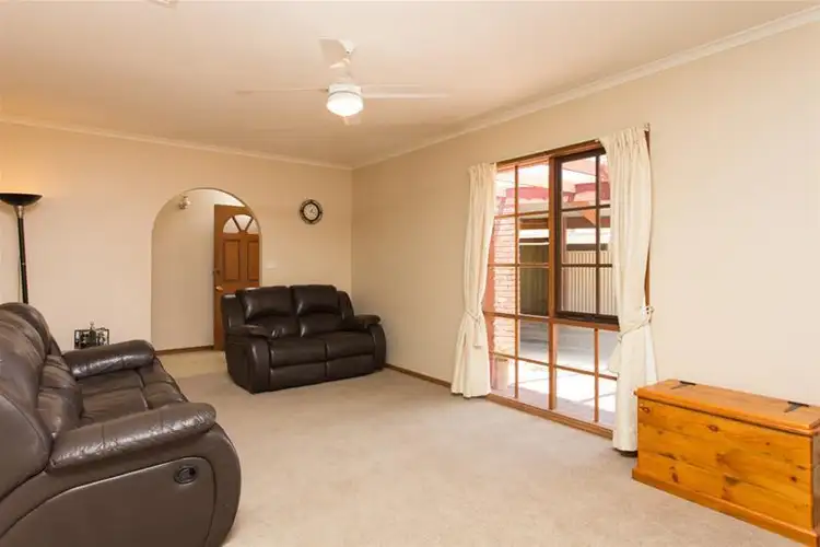 Second view of Homely house listing, 5 Montrose Court, Mildura VIC 3500